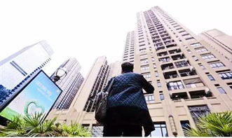 房价高企背后的复杂推手 不仅仅是楼盘开发商